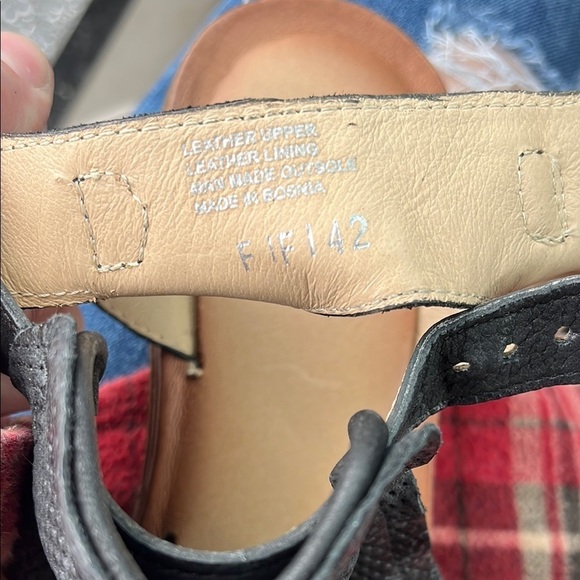 Mix Mooz Fifi Black Leather Hook & Loop Strap Sandals Womens Sz 11 NWOB - Picture 3 of 13